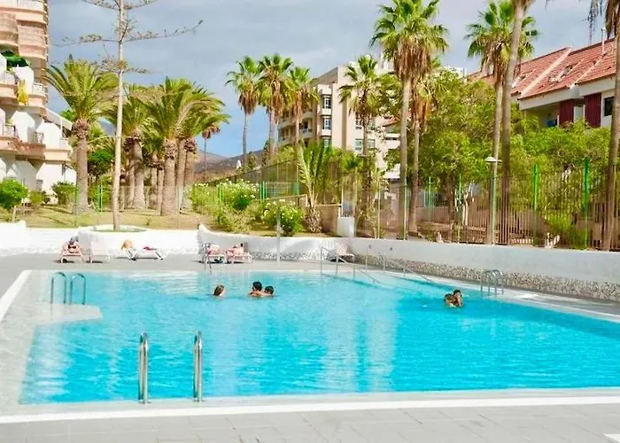 Jade Exclusives In Americas Apartman *